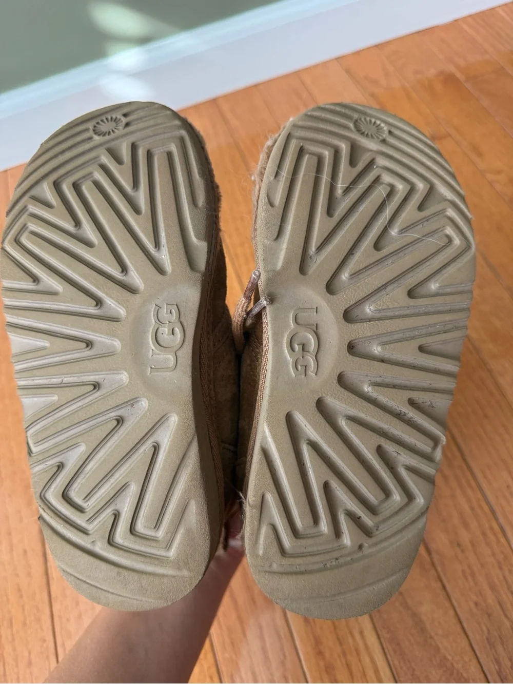 Ugg Kids Neumel Booties